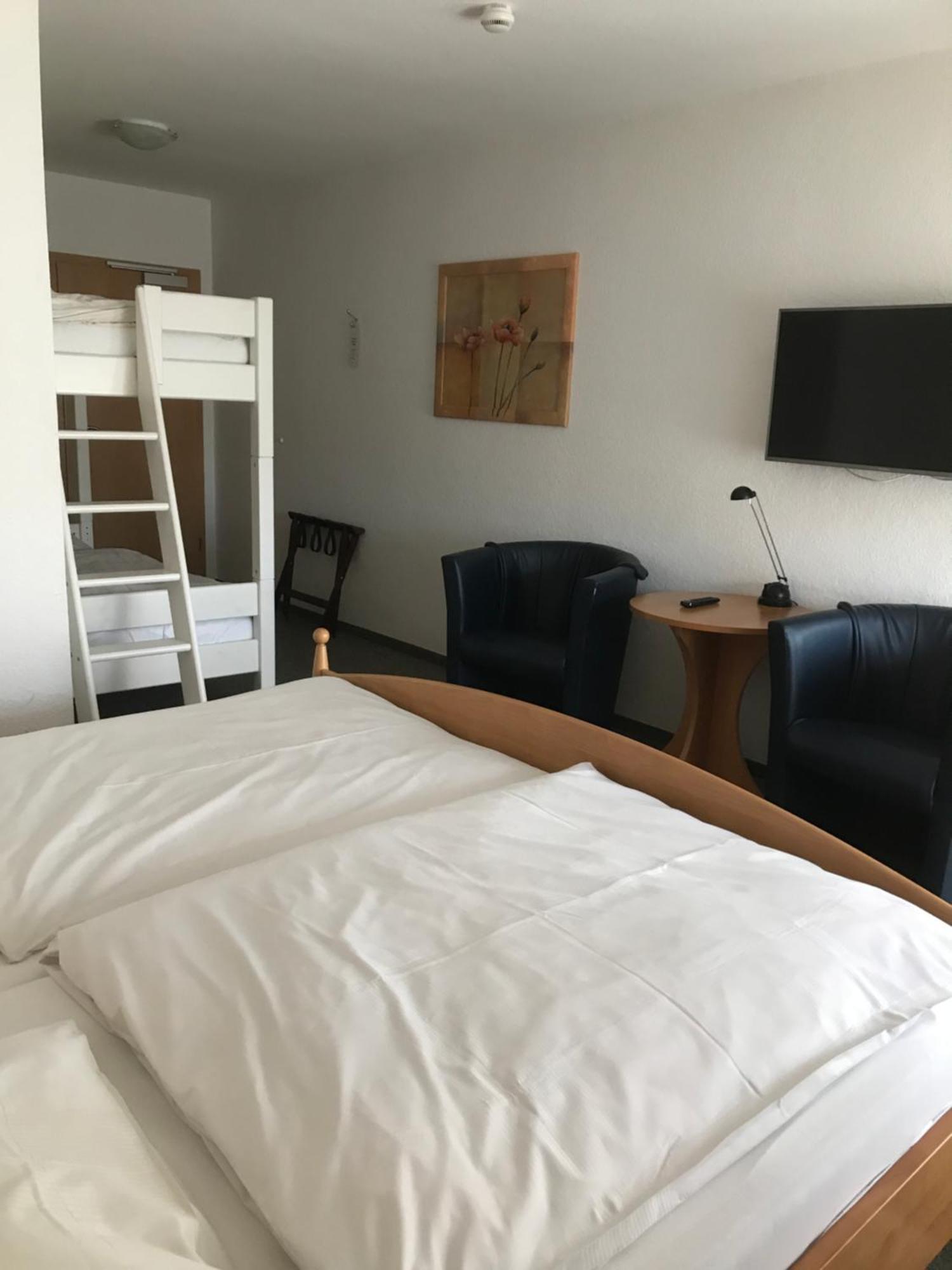Rixbecker Alpen - Hotel Koch Lippstadt Pokoj fotografie