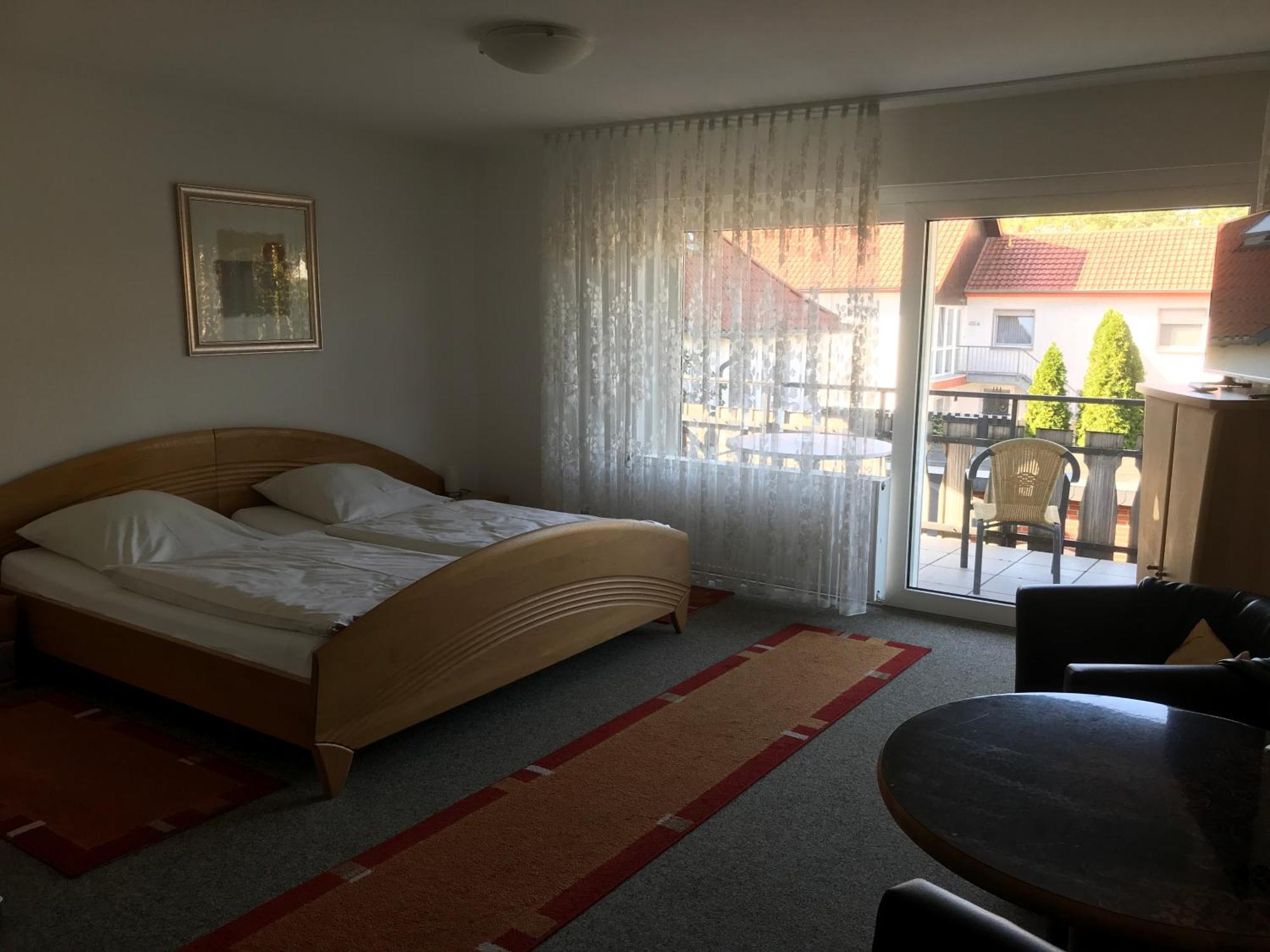 Rixbecker Alpen - Hotel Koch Lippstadt Pokoj fotografie