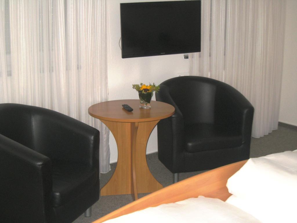 Rixbecker Alpen - Hotel Koch Lippstadt Pokoj fotografie